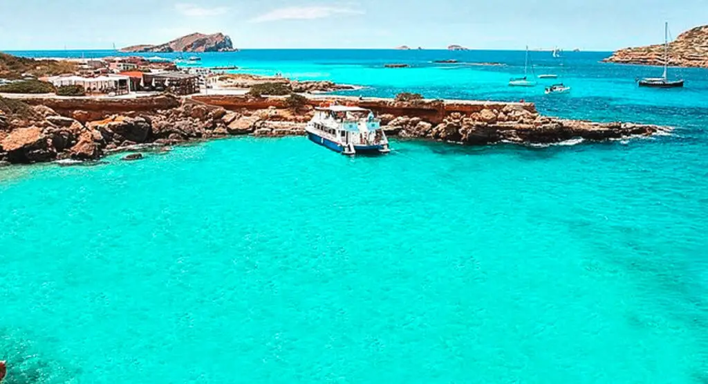 Unleash the Ocean Explorer in You with the Ibiza Beach Hopping Cruise!