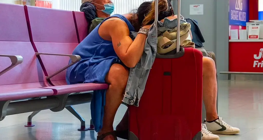 TUI Holidaymakers Sleep in Ibiza Airport due to a 24h Delayed Belfast Flight