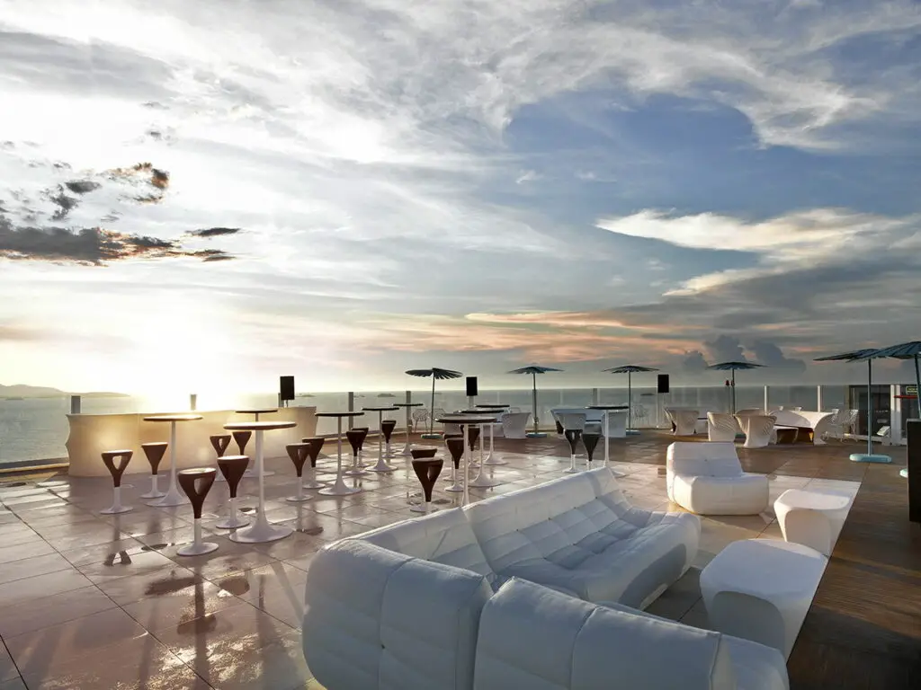 10 Rooftops in Ibiza That will blow your mind - Hard Rock