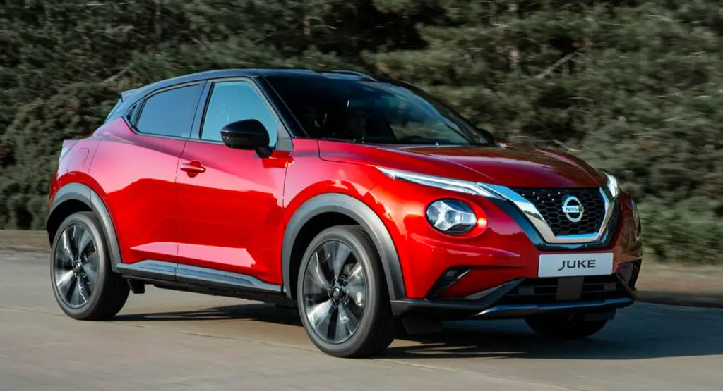 Compact SUV Nissan Juke: Blend of Comfort and Economy