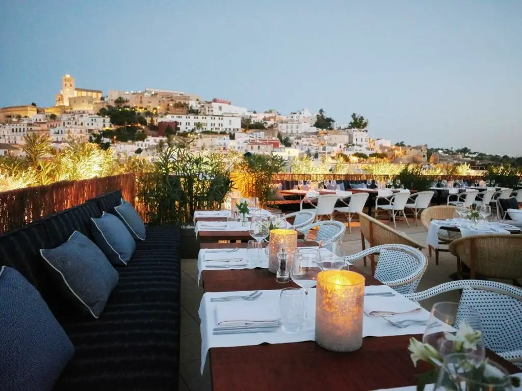 10 Rooftops in Ibiza That will blow your mind - Montessol