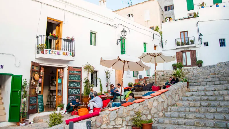 S’Escalinata: Ibiza’s Heartbeat in a Glass