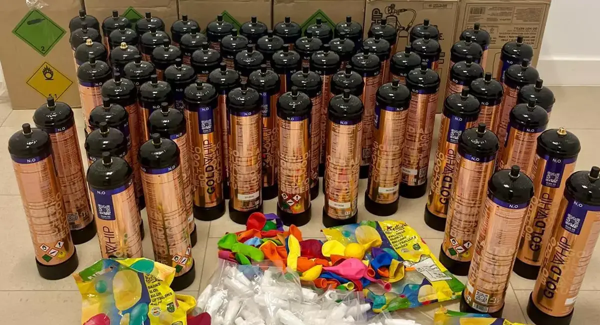 Five Arrested and 113 nitrous oxide canisters seized in Sant Antoni, Ibiza